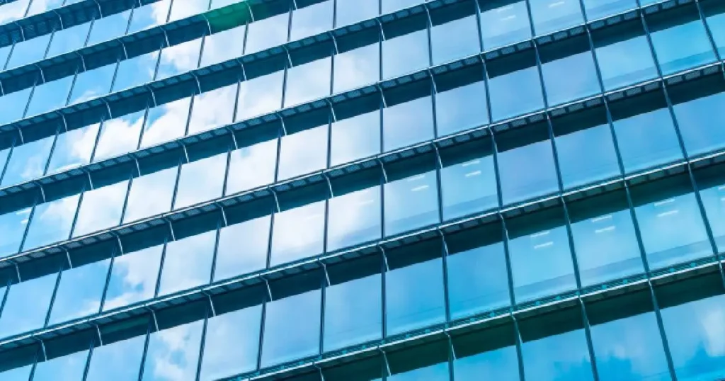 Top Benefits of Commercial Window Tinting for Office Buildings
